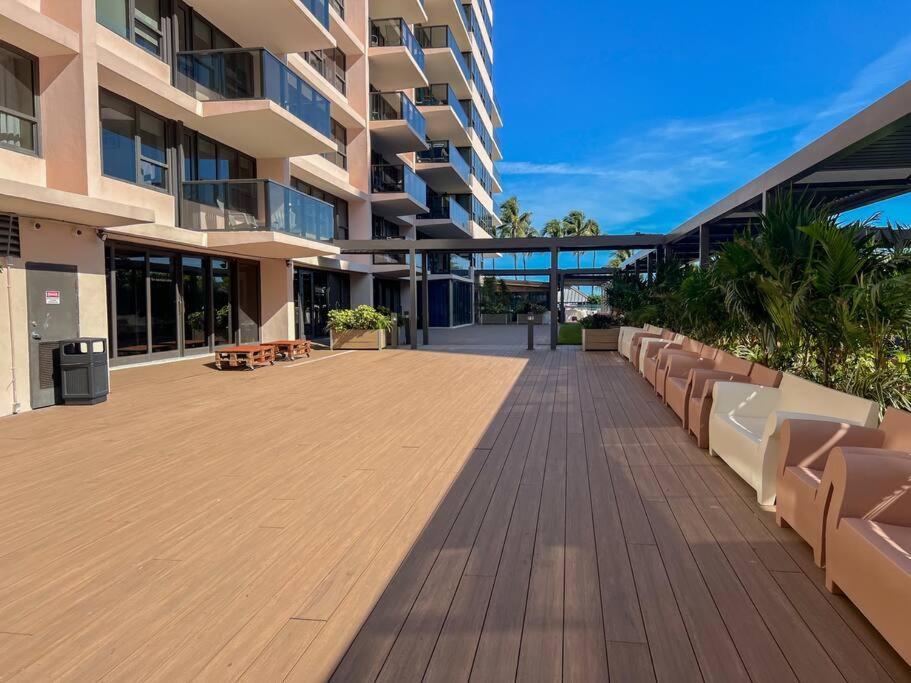 3 Bedroom Apt Ocean-Front Resort The Alexander Miami Beach Exterior photo