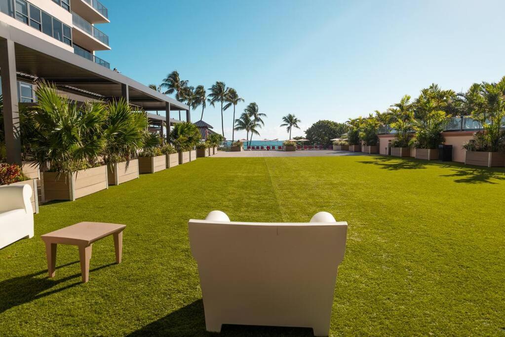 3 Bedroom Apt Ocean-Front Resort The Alexander Miami Beach Exterior photo